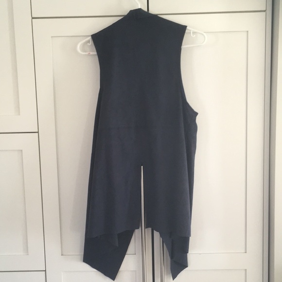 Joan Vass Faux Leather Open Front Vest Size M - Picture 6 of 6